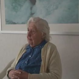 Paní Marie B. mluví o tom, že po smrti své dobré kamarádky zatím nenavázala žádný bližší vztah.