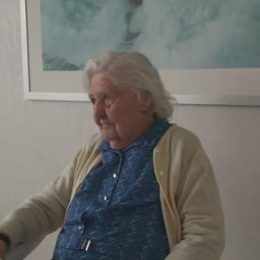 Víra je pro paní Marii B. útěchou, každý den chodí do kostela.