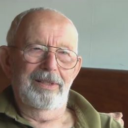 Pan Arnošt hovoří o tom, že mladým lidem pomůže, když si ujasní životní hodnoty.