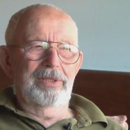 Pan Arnošt je nyní při rozhodování opatrnější a k problémům přistupuje s odstupem.