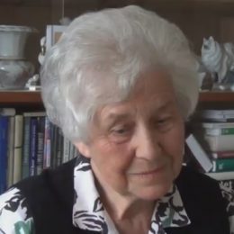 Paní Jarmila si svoje léta neuvědomuje, když se někdy podívá do zrcadla, je překvapená.