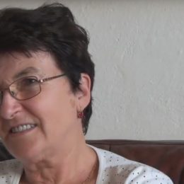 Paní Marie C.  těžko snáší, že okolí vidí, že má problémy s pamětí, nebo si dokonce myslí, že si potíže vymýšlí.